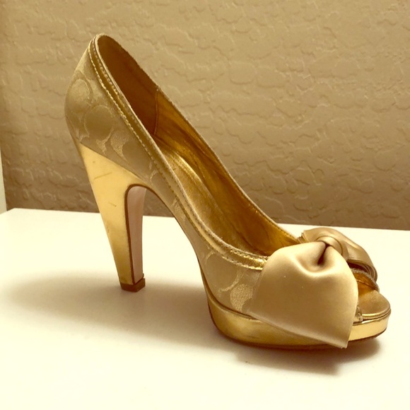 Coach Gold Lurex Peep Toe Heel - Picture 1 of 7
